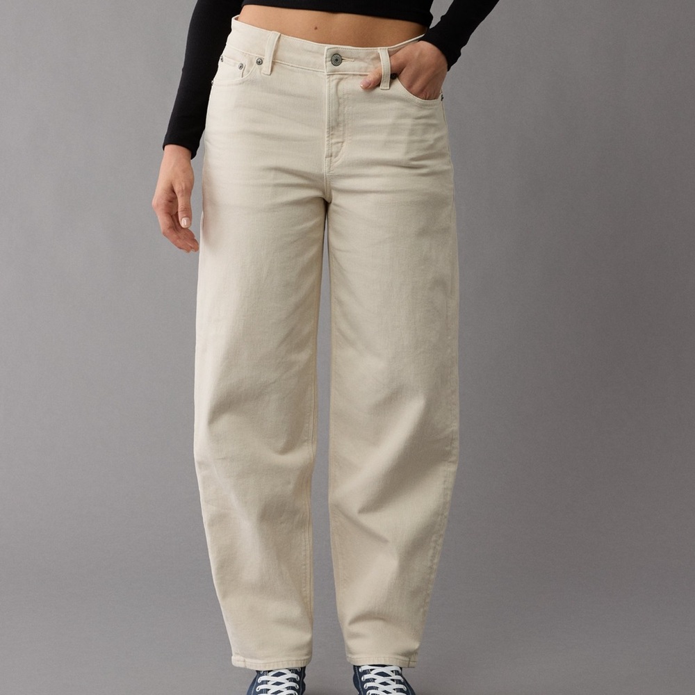 American Eagle Outfitters Cream Women Jeans